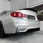 V-style Rear bumper Diffuser for BMW F80 / F82 / F83, glossy black