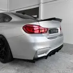 V-style Rear bumper Diffuser for BMW F80 / F82 / F83, glossy black