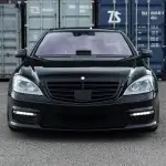 Front Grille for Mercedes-Benz W221 (09-13) with distronic cover, glossy black