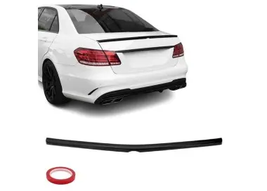 E63-style trunk spoiler for Mercedes-Benz W212 (09-16), glossy black