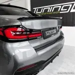 M4-style Trunk Spoiler for BMW G30 / F90, glossy black