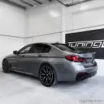 PRO style Trunk Spoiler for BMW G30 / F90, glossy black